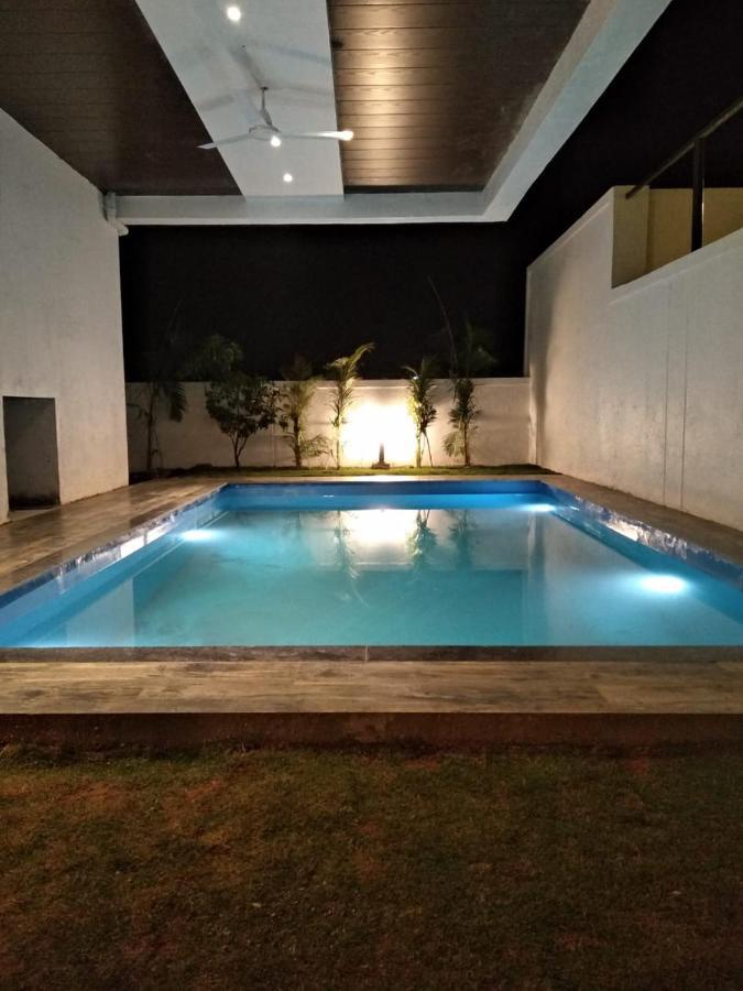 Platinum Villa 3Bhk Лонавла Екстер'єр фото