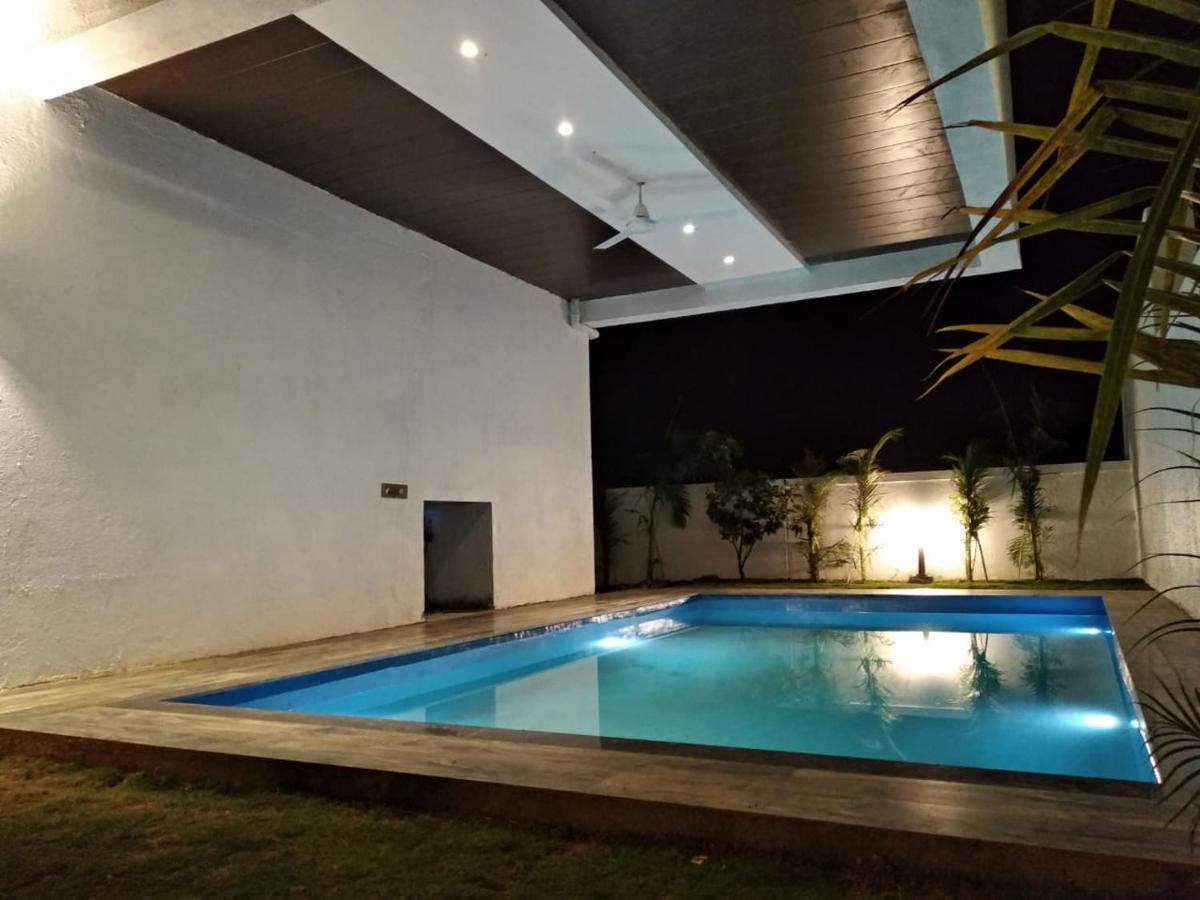 Platinum Villa 3Bhk Лонавла Екстер'єр фото